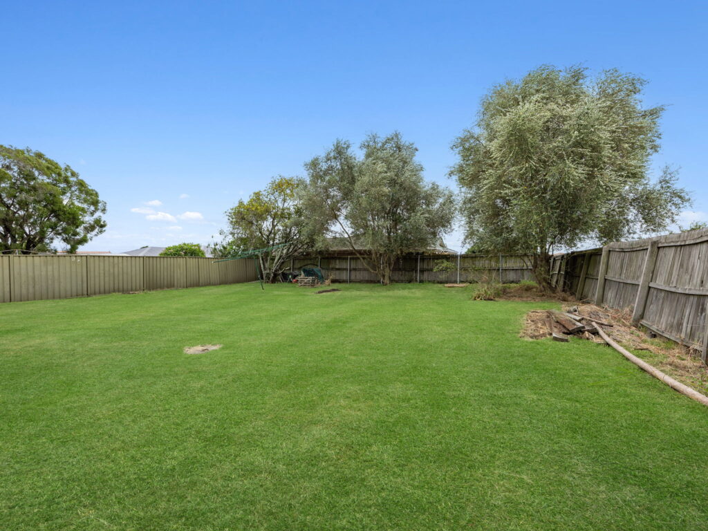 22 Hibiscus Street, Flinders View, QLD 4305