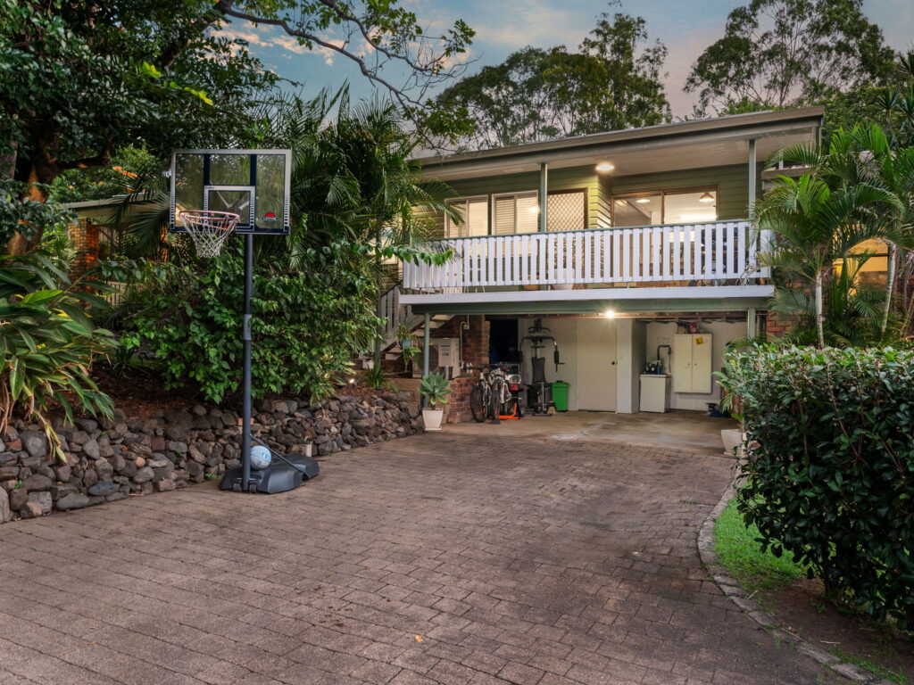 223 Mulgowie Road, Thornton, QLD 4341