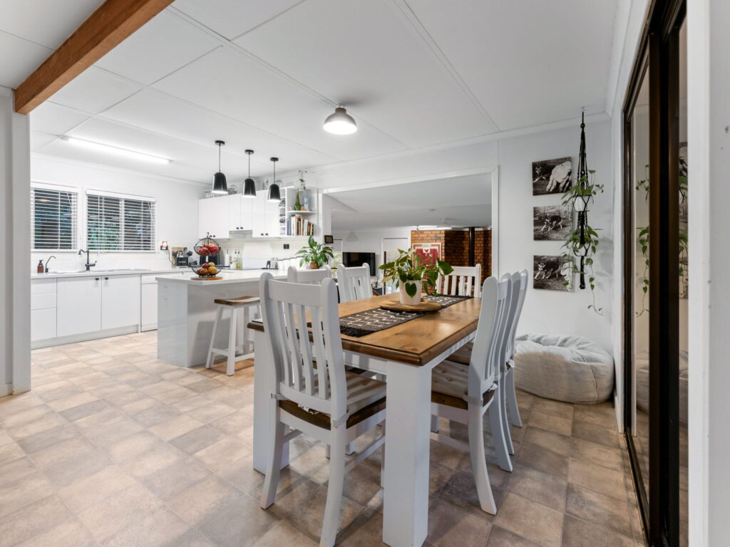 223 Mulgowie Road, Thornton, QLD 4341