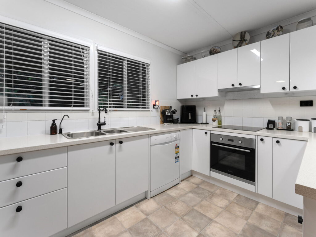223 Mulgowie Road, Thornton, QLD 4341