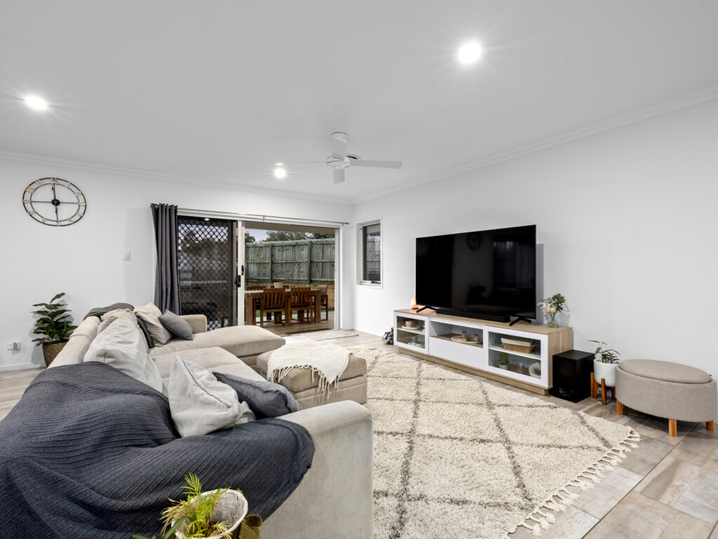 14 Kambu Close, Karalee, QLD 4306