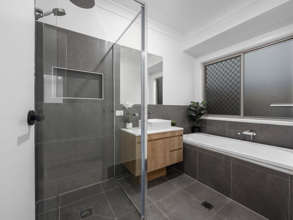 11 Bradfield Street, Ripley, QLD 4306