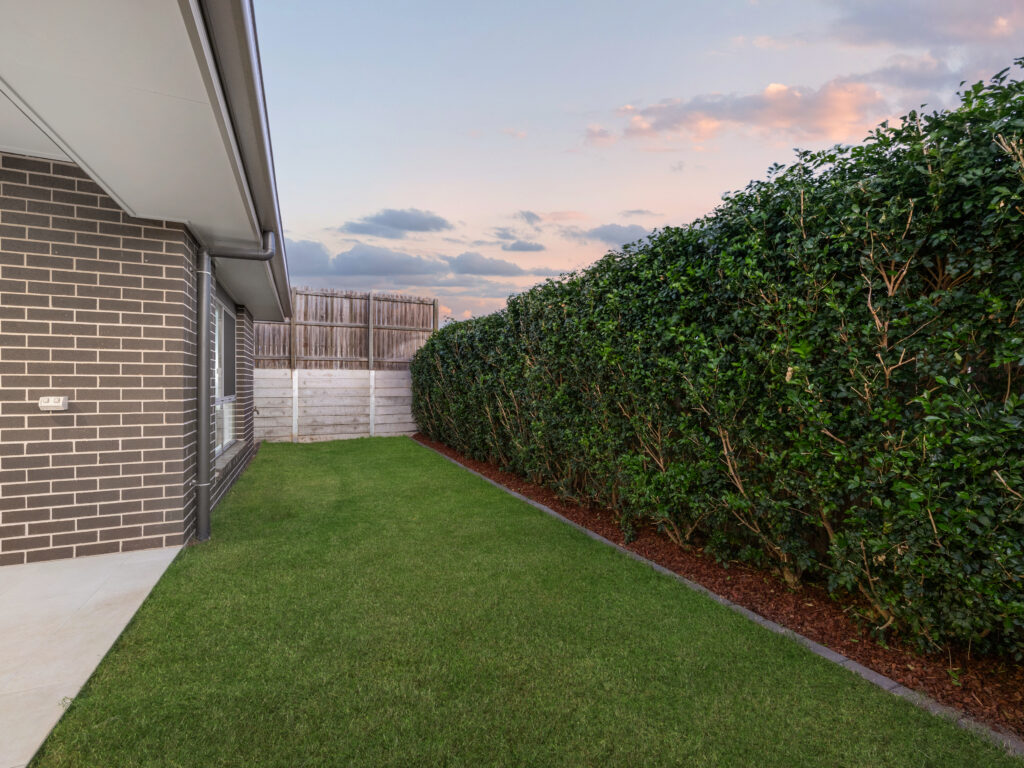11 Bradfield Street, Ripley, QLD 4306