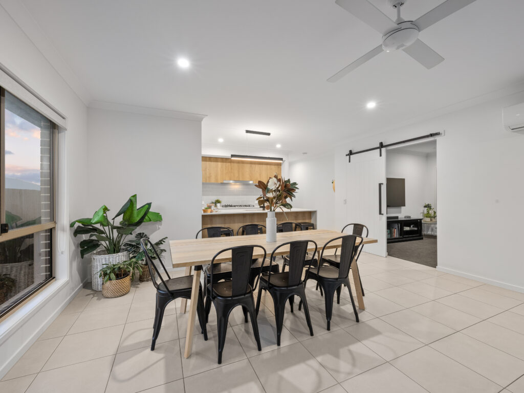 11 Bradfield Street, Ripley, QLD 4306