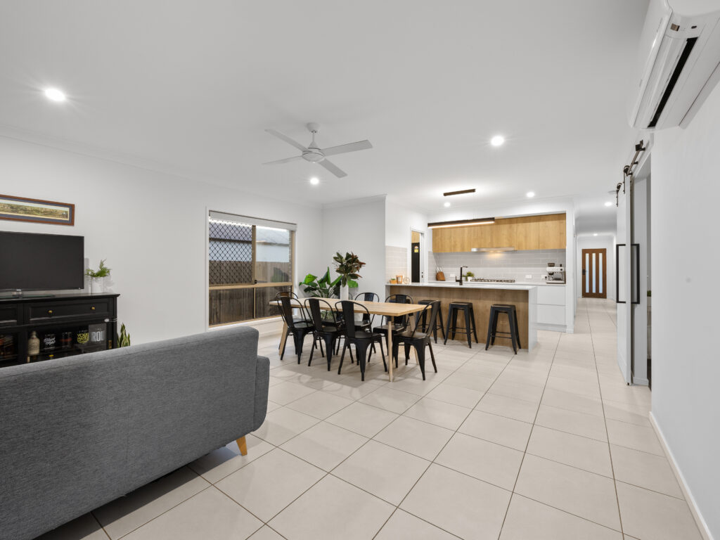 11 Bradfield Street, Ripley, QLD 4306