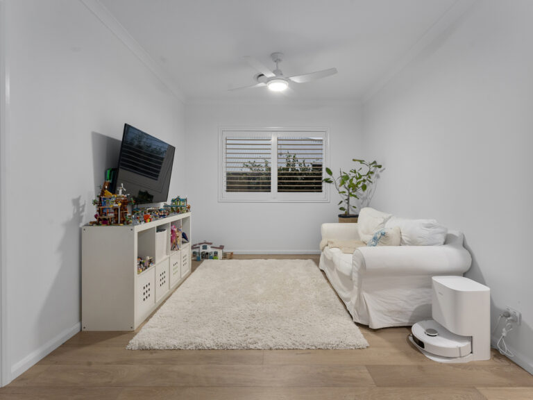 12 Jolly Mews, Ripley, QLD 4306