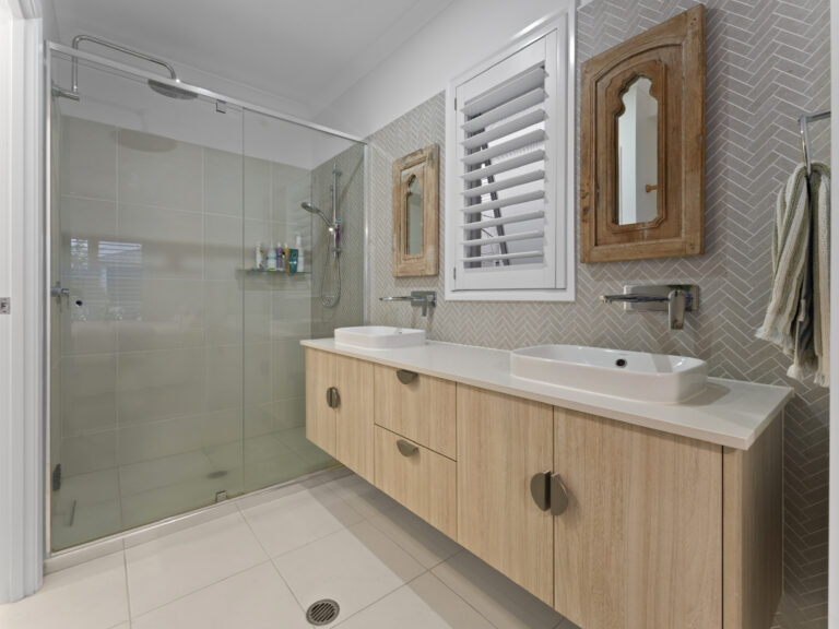 12 Jolly Mews, Ripley, QLD 4306