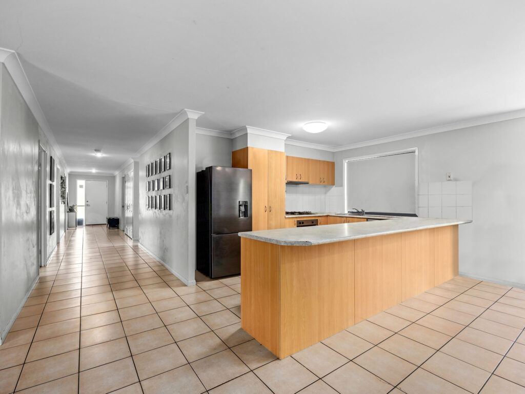 4 Jack Drive, Redbank Plains, QLD 4301