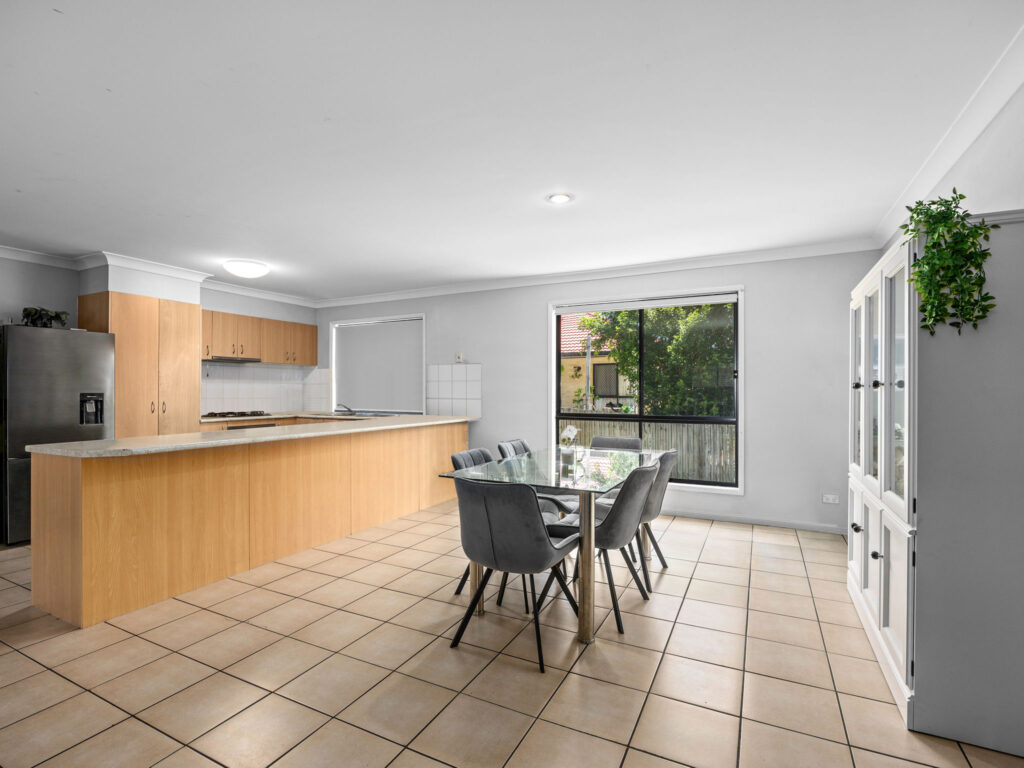 4 Jack Drive, Redbank Plains, QLD 4301