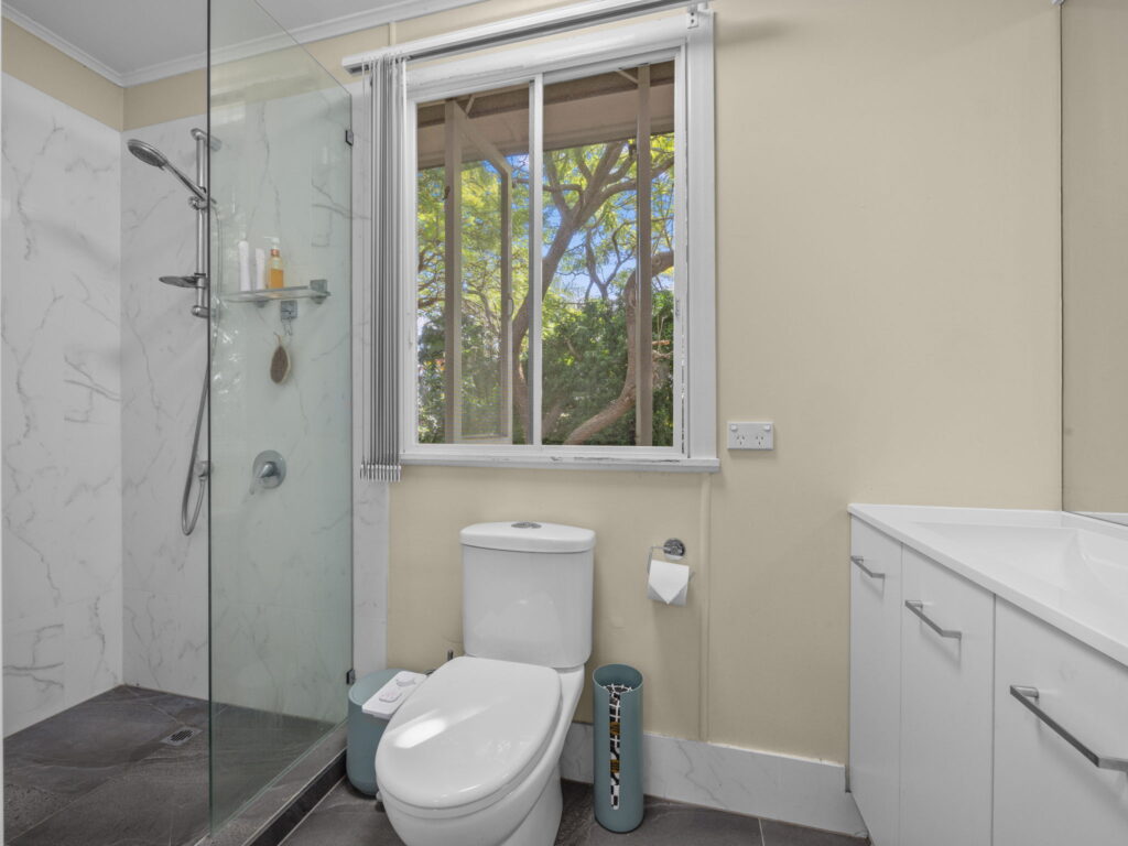 27A Margaret Street, Silkstone, QLD 4304