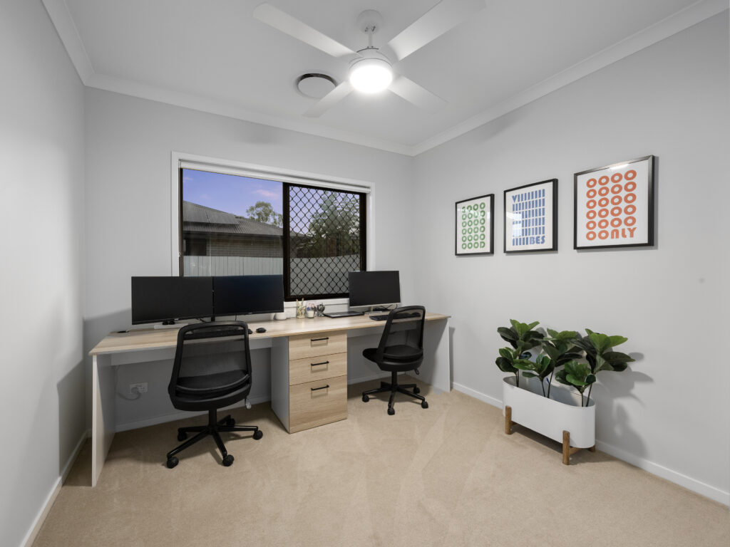 12 Carraba Street, Deebing Heights, QLD 4306