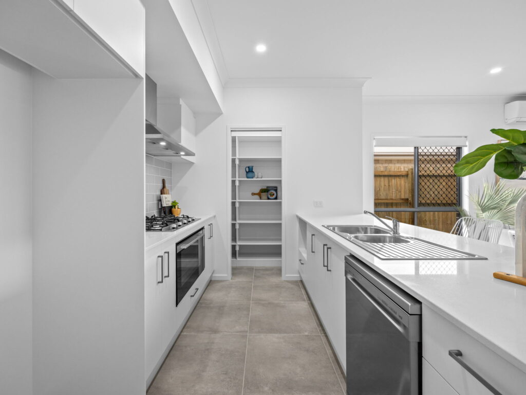12 Sophora Street, White Rock, QLD 4306