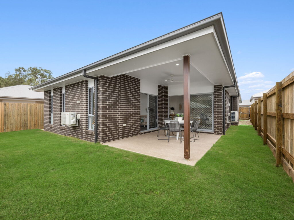 12 Sophora Street, White Rock, QLD 4306