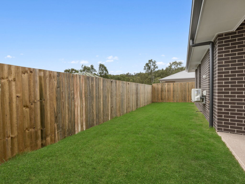 12 Sophora Street, White Rock, QLD 4306