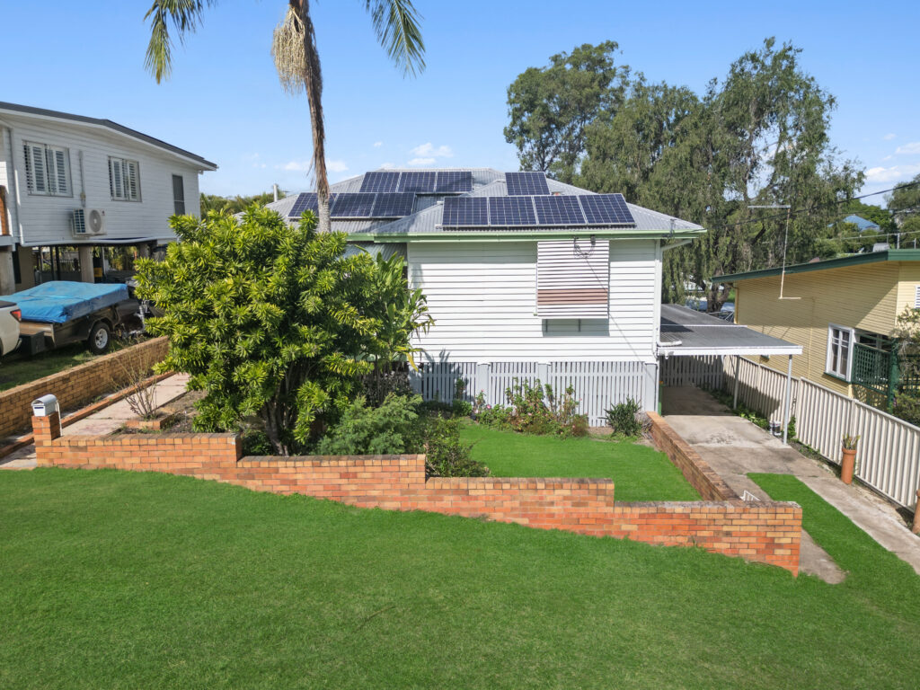 11 Fitzgerald Street, North Ipswich, QLD 4305