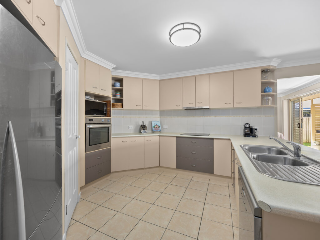 27 Dannika Way, Deebing Heights, QLD 4306