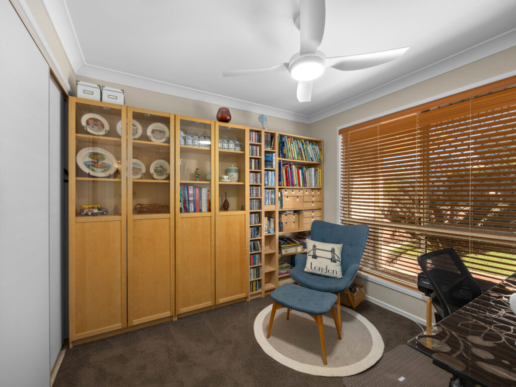 27 Dannika Way, Deebing Heights, QLD 4306