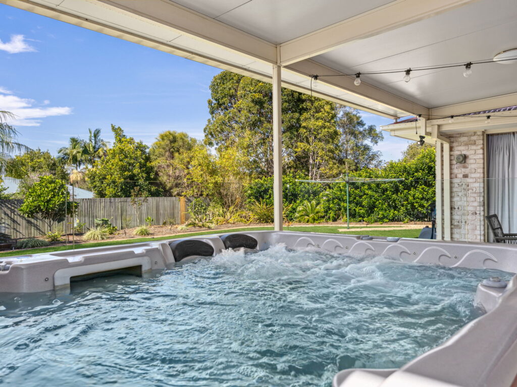 27 Dannika Way, Deebing Heights, QLD 4306