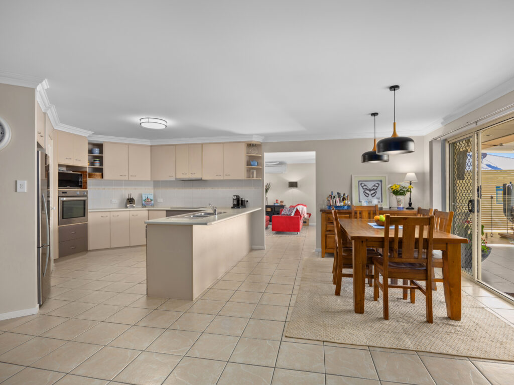 27 Dannika Way, Deebing Heights, QLD 4306