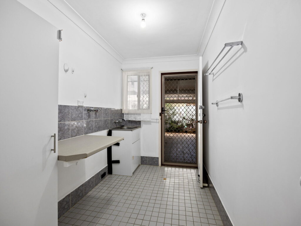 1 Gabrielle Court, Collingwood Park, QLD 4301