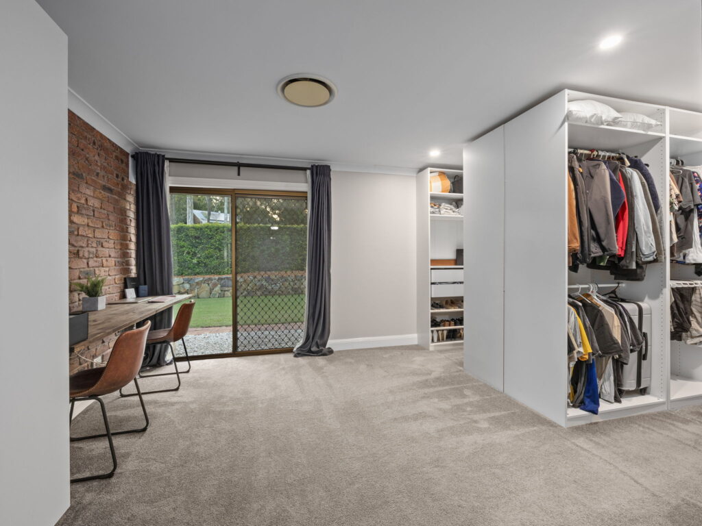 15 Joanne Street, Karalee, QLD 4306