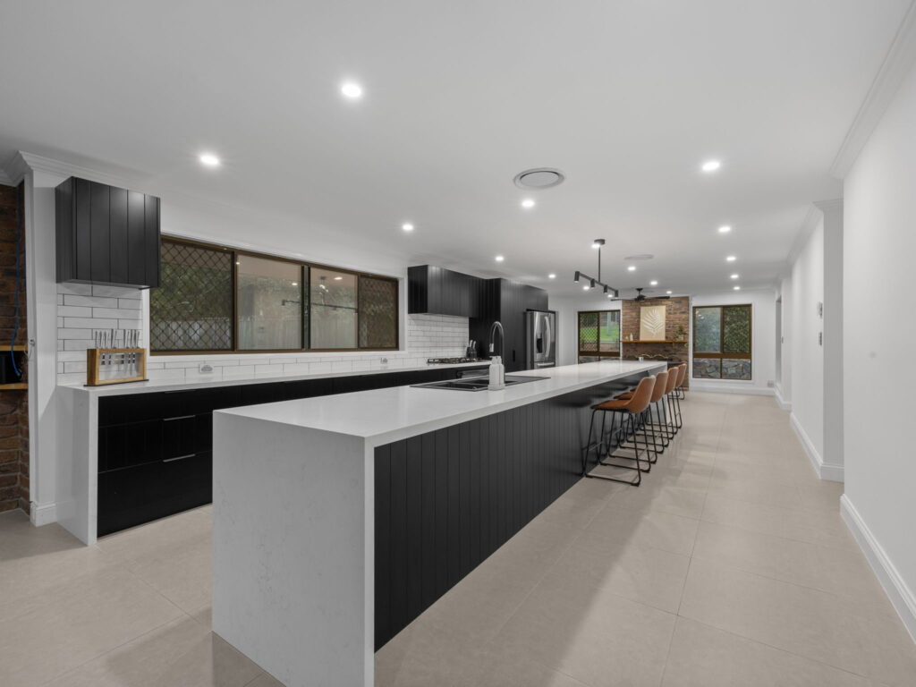 15 Joanne Street, Karalee, QLD 4306