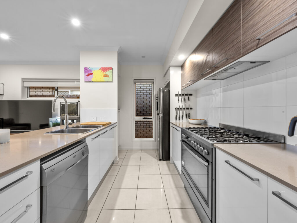 134 Joy Chambers Circuit, Ripley, QLD 4306