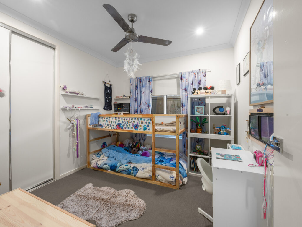 134 Joy Chambers Circuit, Ripley, QLD 4306