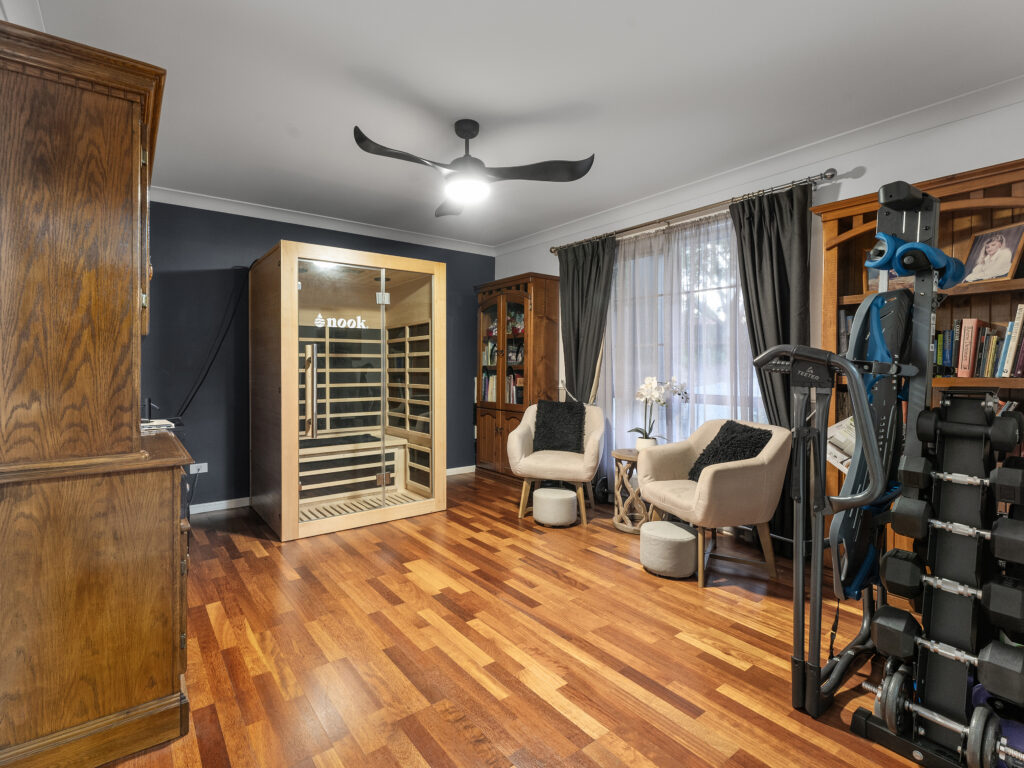 16 Burnside Place, Forest Lake, QLD 4078