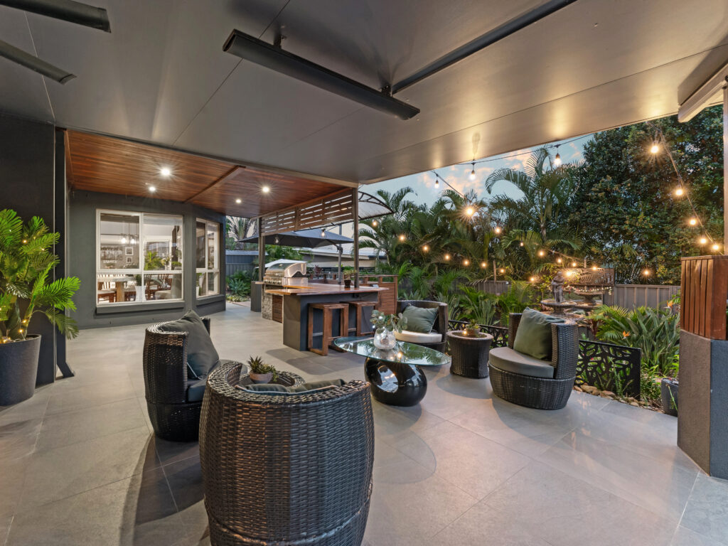 16 Burnside Place, Forest Lake, QLD 4078