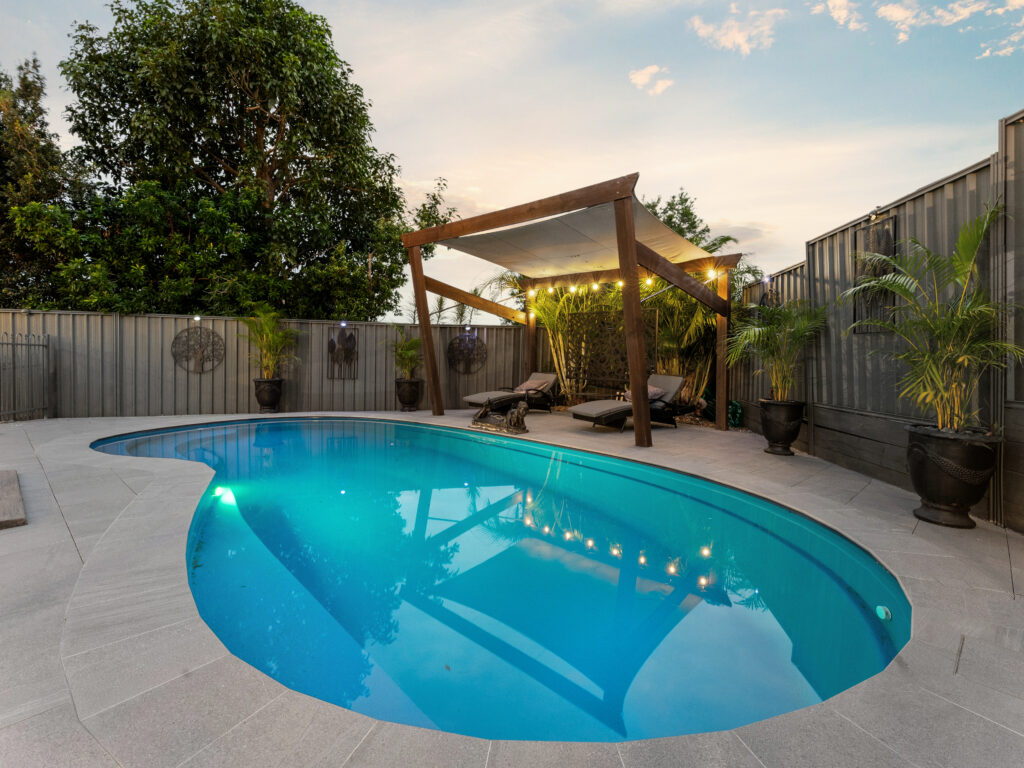 16 Burnside Place, Forest Lake, QLD 4078