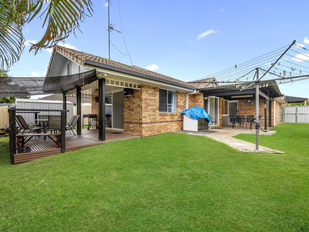 41 Jonquil Circuit, Flinders View, QLD 4305