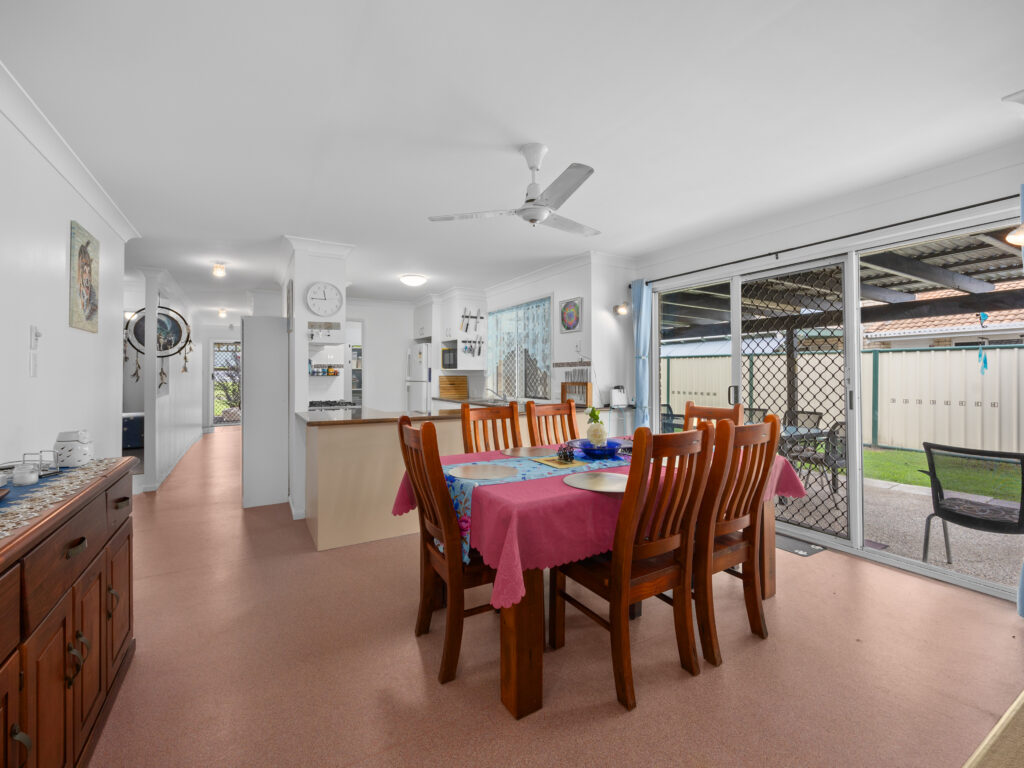 41 Jonquil Circuit, Flinders View, QLD 4305