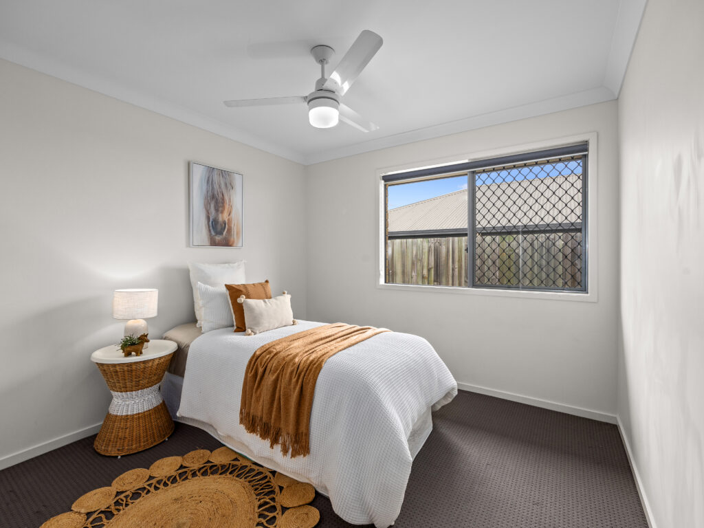 16 Magpie Crescent, Redbank Plains, QLD 4301