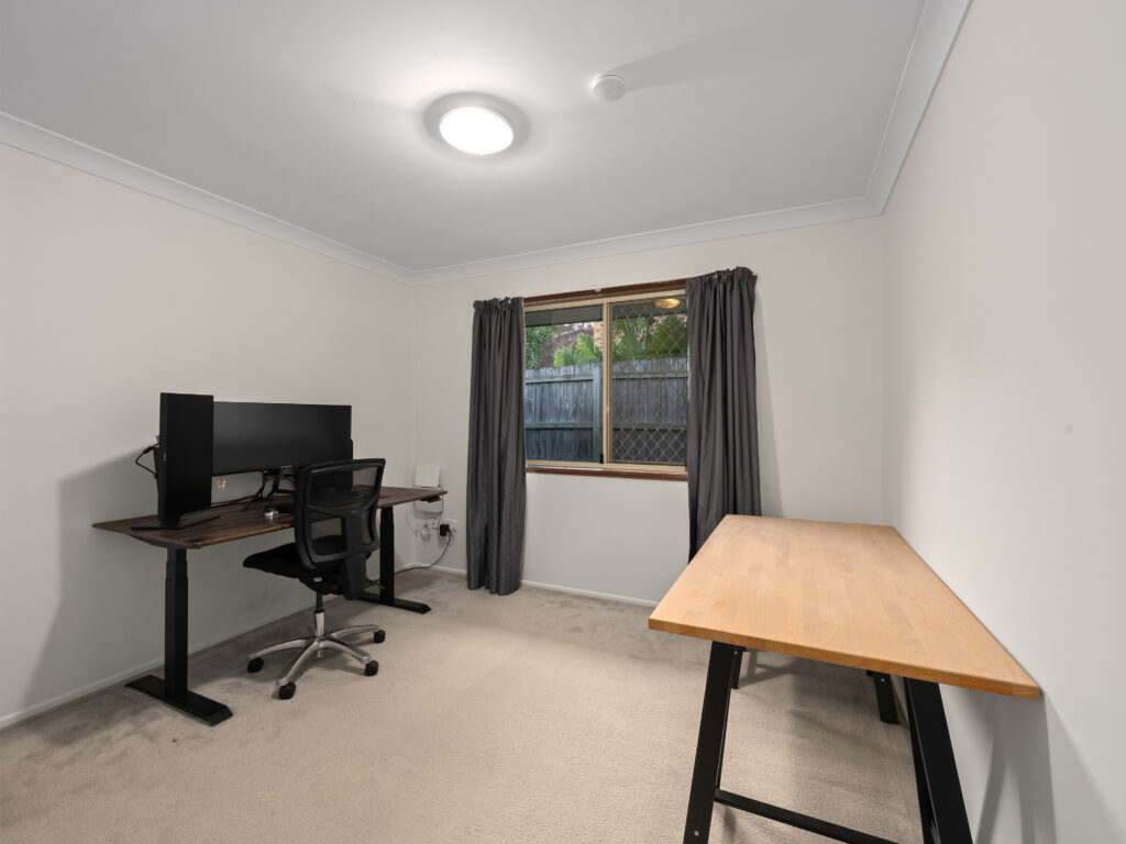 26 Lorrikeet Street, Bundamba, QLD 4304