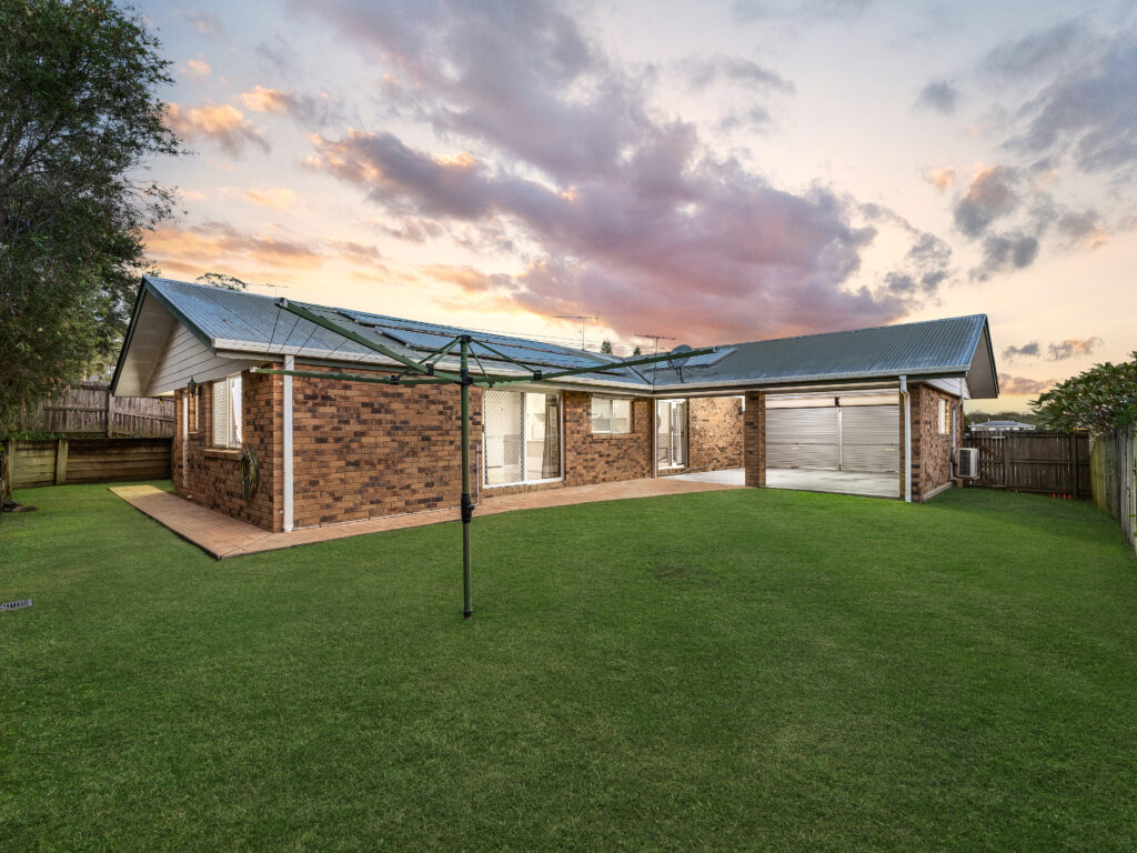 26 Lorrikeet Street, Bundamba, QLD 4304