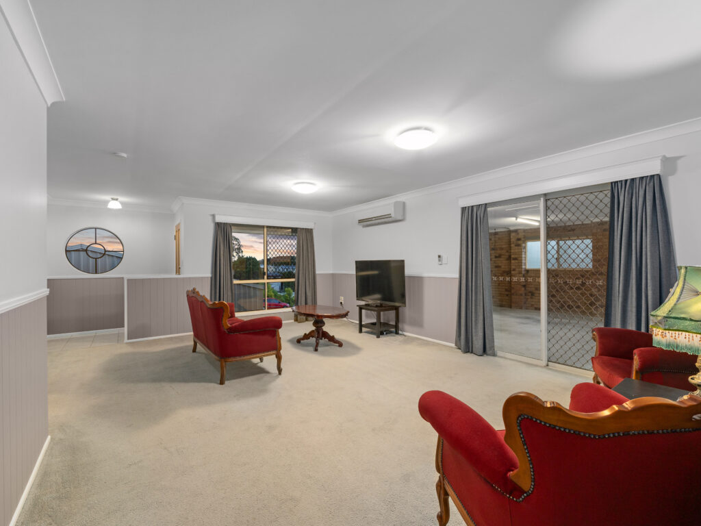 26 Lorrikeet Street, Bundamba, QLD 4304