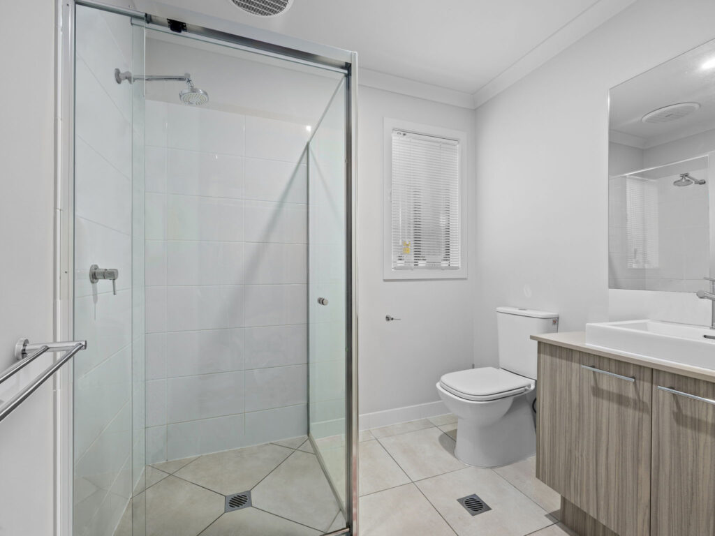 19 Cambridge Way, Ripley, QLD 4306