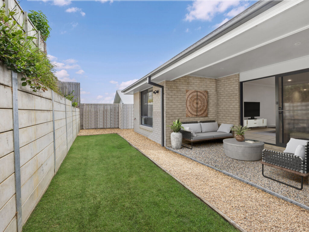 19 Cambridge Way, Ripley, QLD 4306