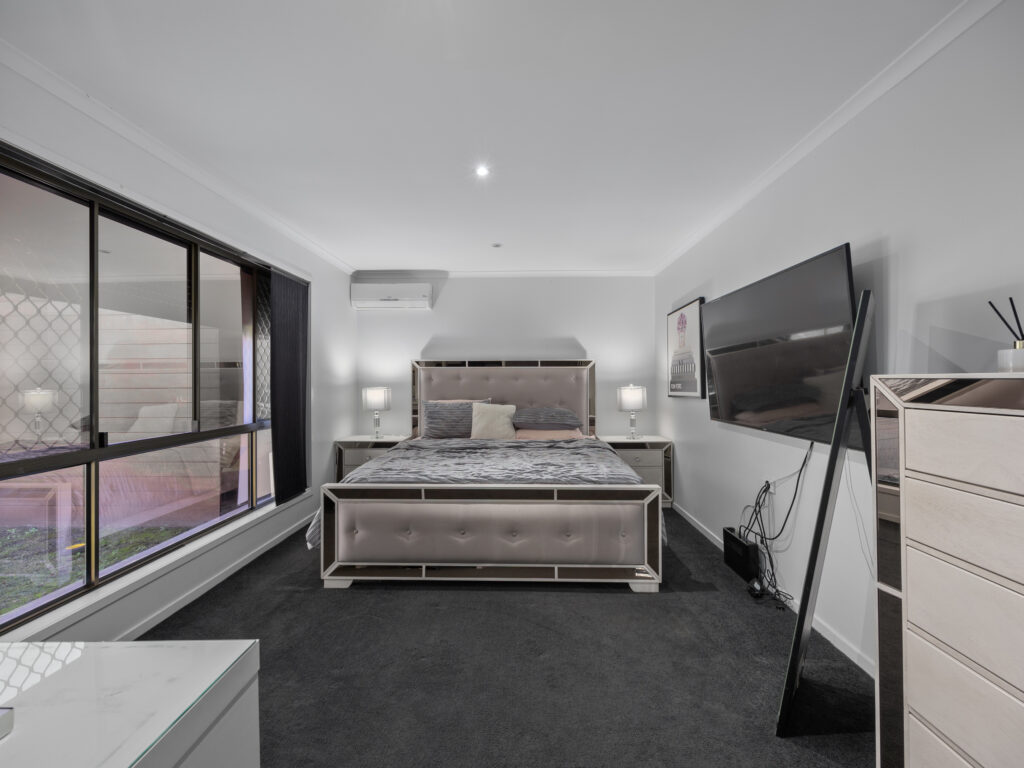 234 Henty Drive, Redbank Plains, QLD 4301