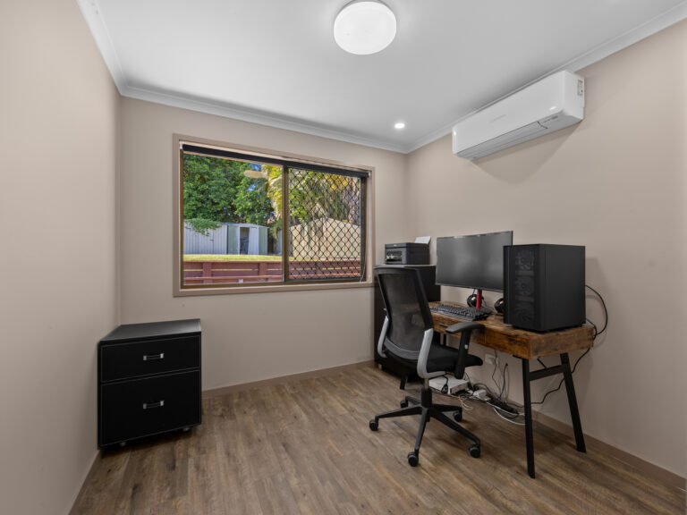 234 Henty Drive, Redbank Plains, QLD 4301