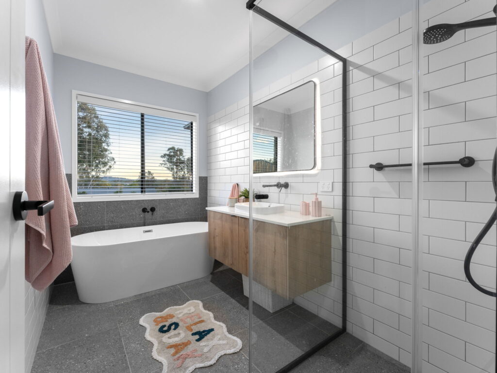 20 Elanora Crescent, Kensington Grove, QLD 4341