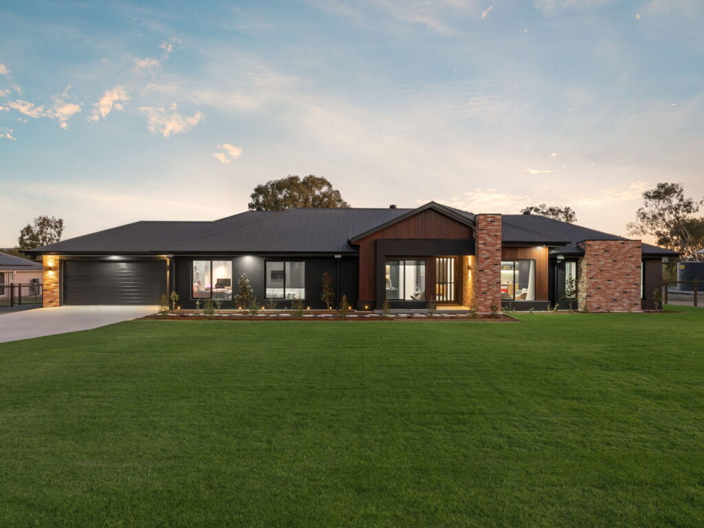 20 Elanora Crescent, Kensington Grove, QLD 4341