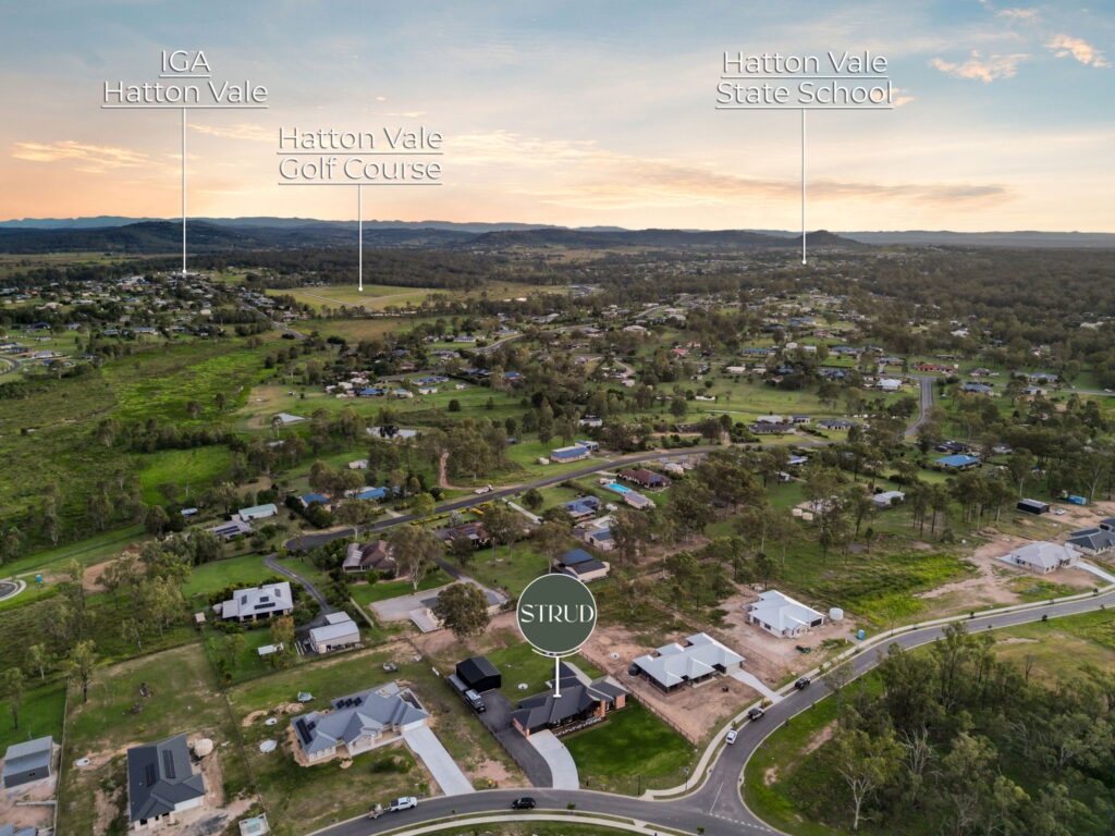 20 Elanora Crescent, Kensington Grove, QLD 4341