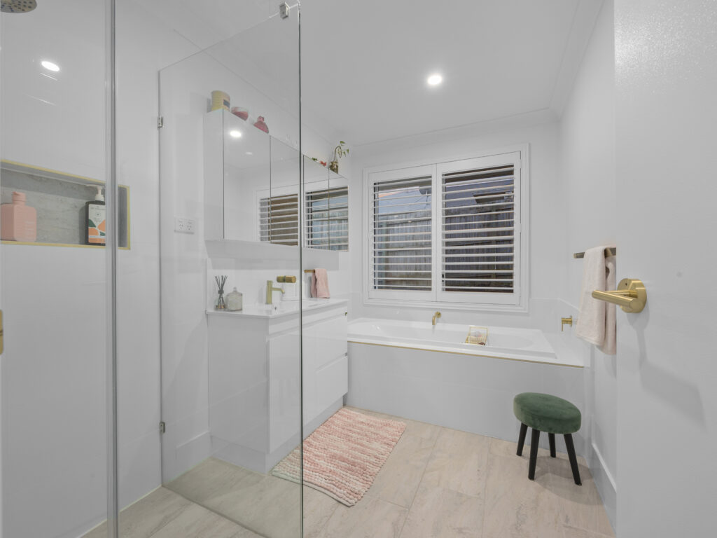 54 Lilley Terrace, Chuwar, QLD 4306