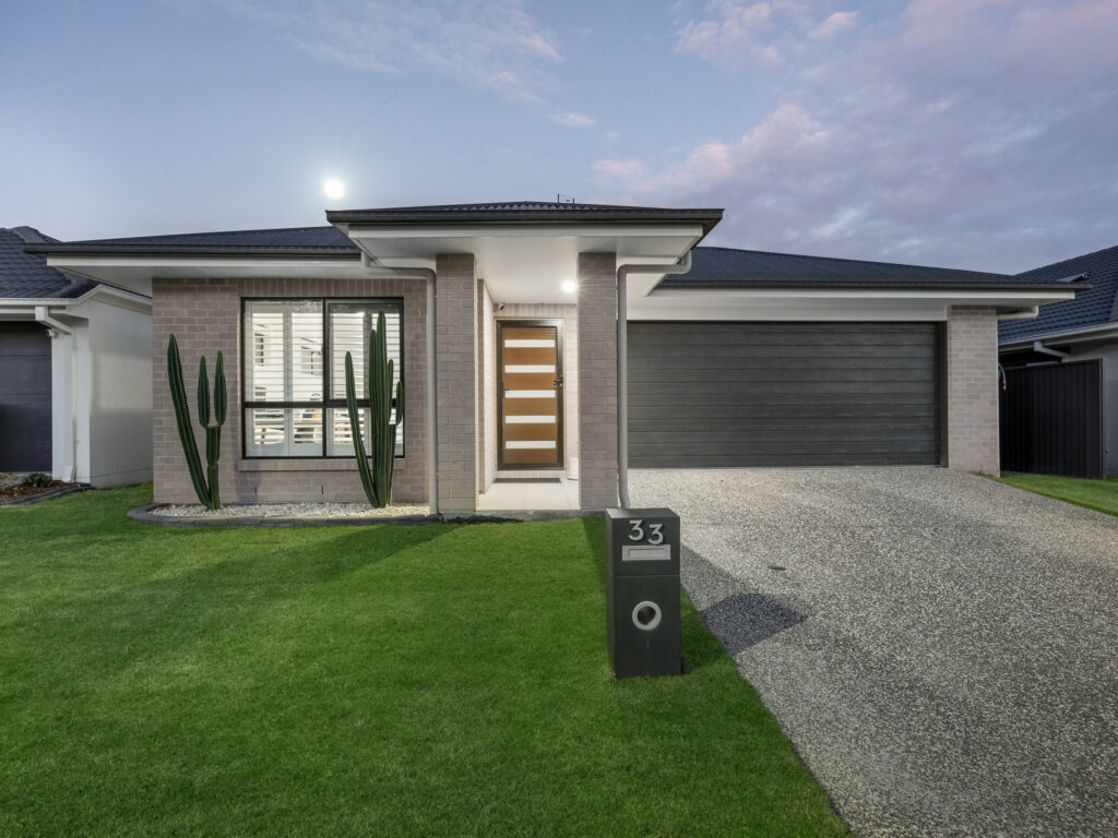 33 Summerstone Boulevard, Morayfield, QLD 4506