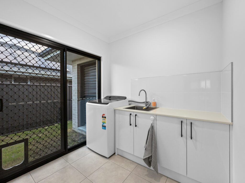33 Summerstone Boulevard, Morayfield, QLD 4506