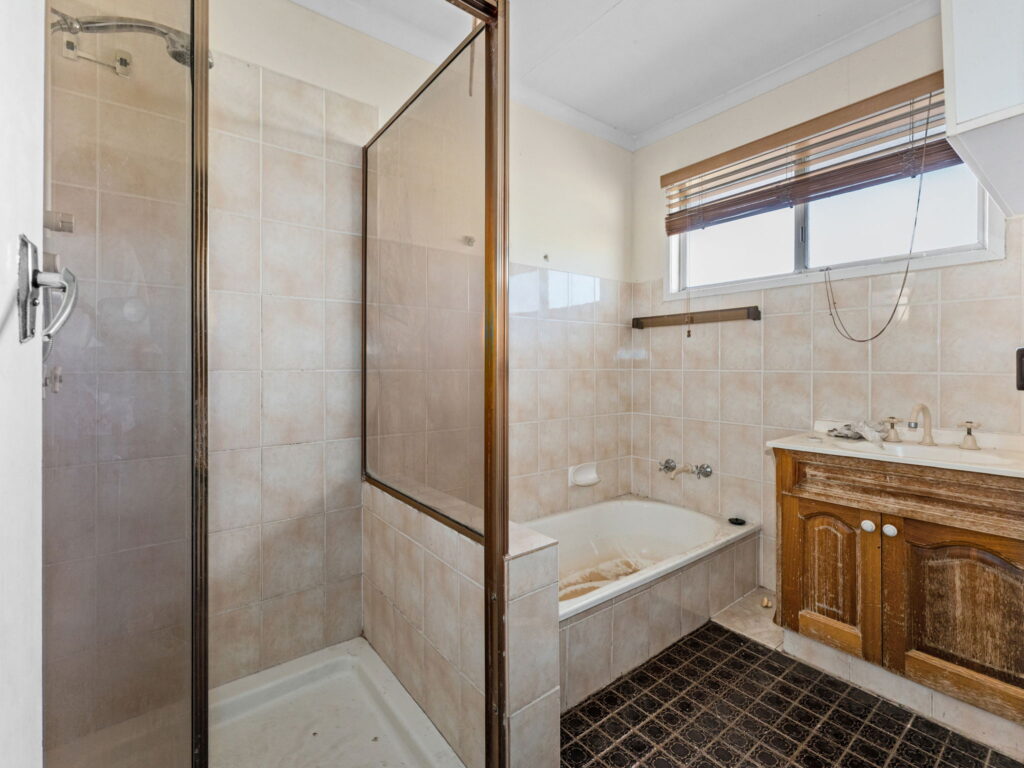 14B Shirley Street, Redbank Plains, QLD 4301