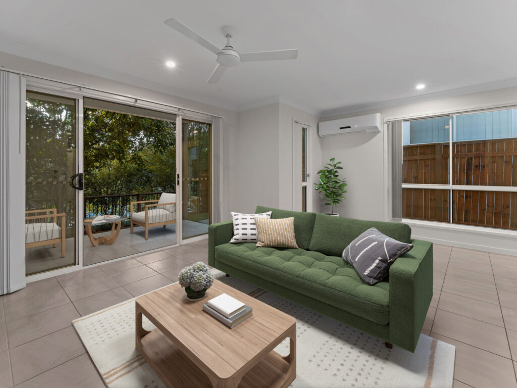 2/2 Lakes Entrance Drive, Springfield Lakes, QLD 4300