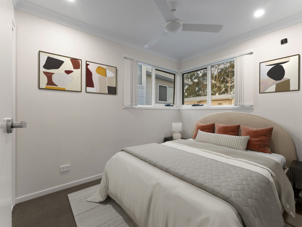 2/2 Lakes Entrance Drive, Springfield Lakes, QLD 4300
